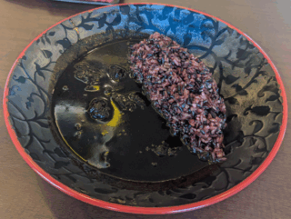 「風我亭横浜開港黒カレー」を食べてみた！？